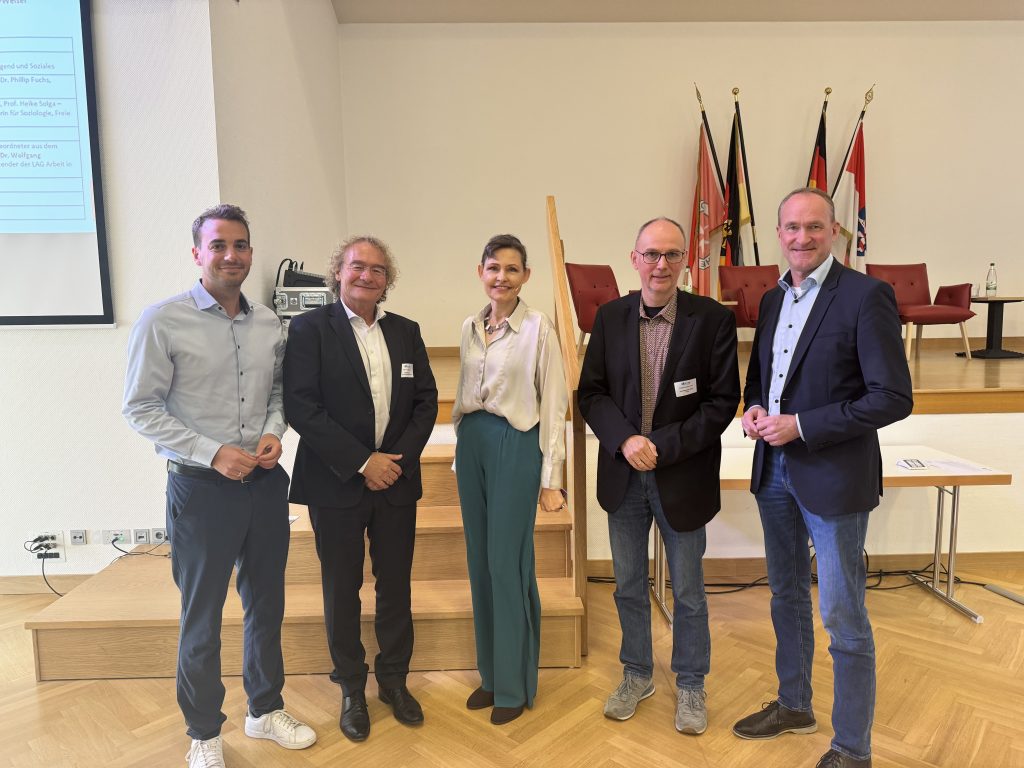 v.l.n.r. Felix Döring, Stephan Zimmermann, Marion Kuchenny, Dr. Wolfgang Strengmann-Kuhn, Norbert Altenkamp 